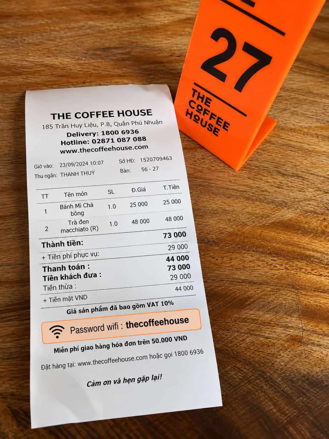 Hóa đơn ghi pass WiFi The Coffee House